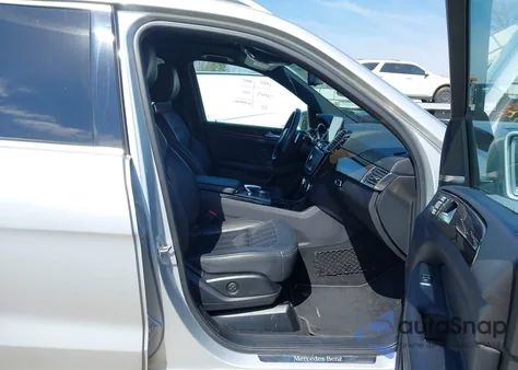 2017 Mercedes-Benz Gls 450 4Matic z USA, uszkodzony, nr VIN 4JGDF6EE2HA863133